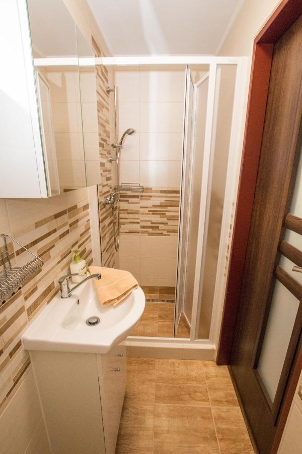 Apartment Blehovi Mala Velen Экстерьер фото